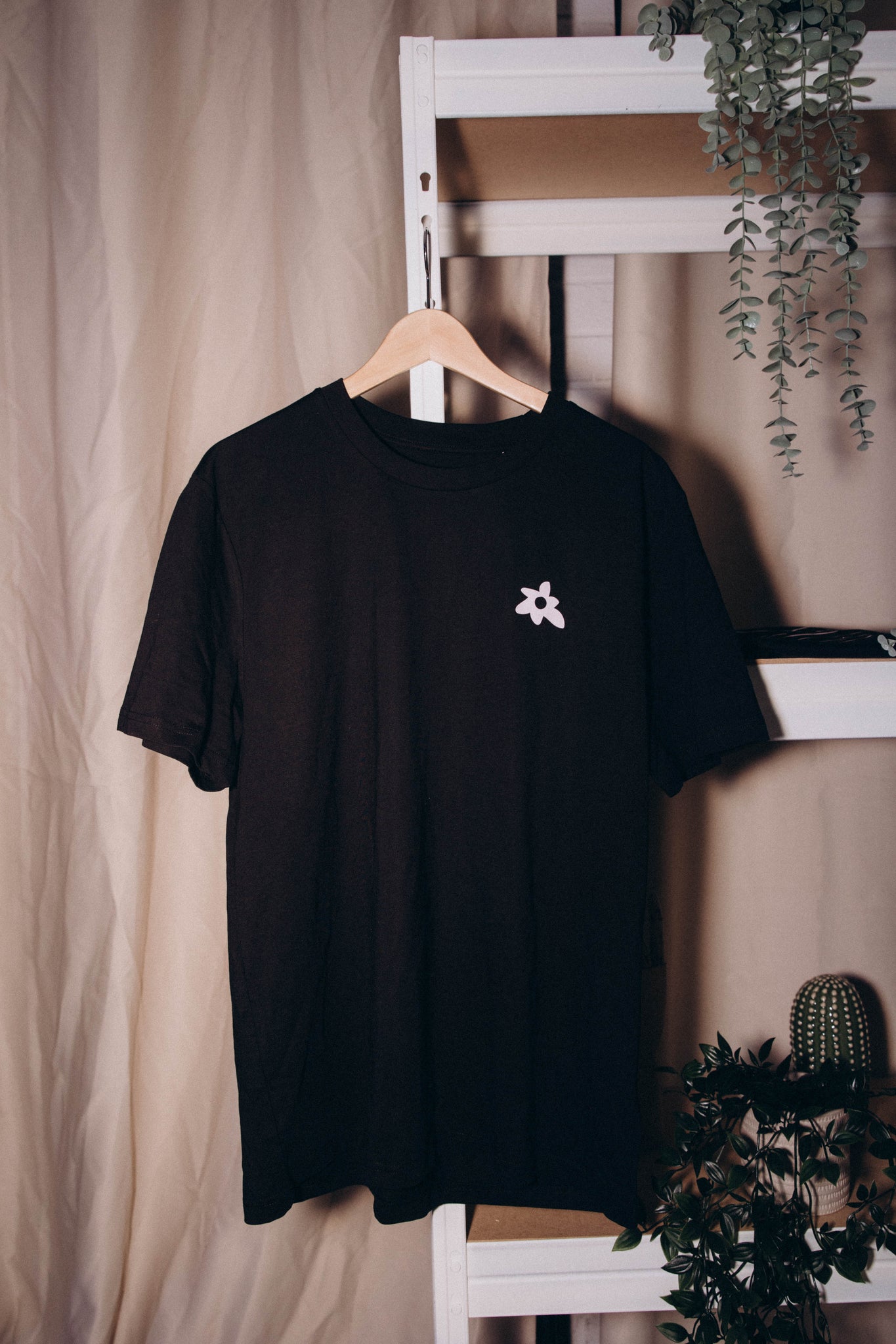 COZY LOVE Shirt black